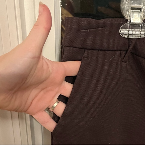 Liverpool cropped slacks - Picture 2 of 4